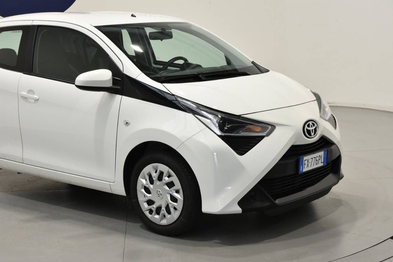 TOYOTA Aygo 16