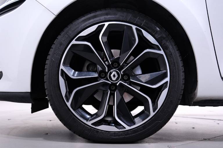 RENAULT Clio 14