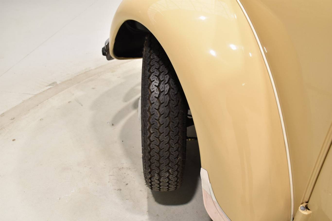 VOLKSWAGEN Maggiolino 28