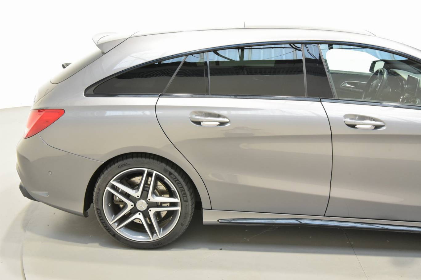 MERCEDES-BENZ CLA 45 AMG 69