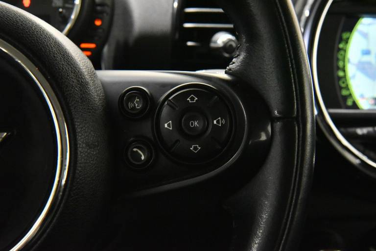 MINI Clubman 8