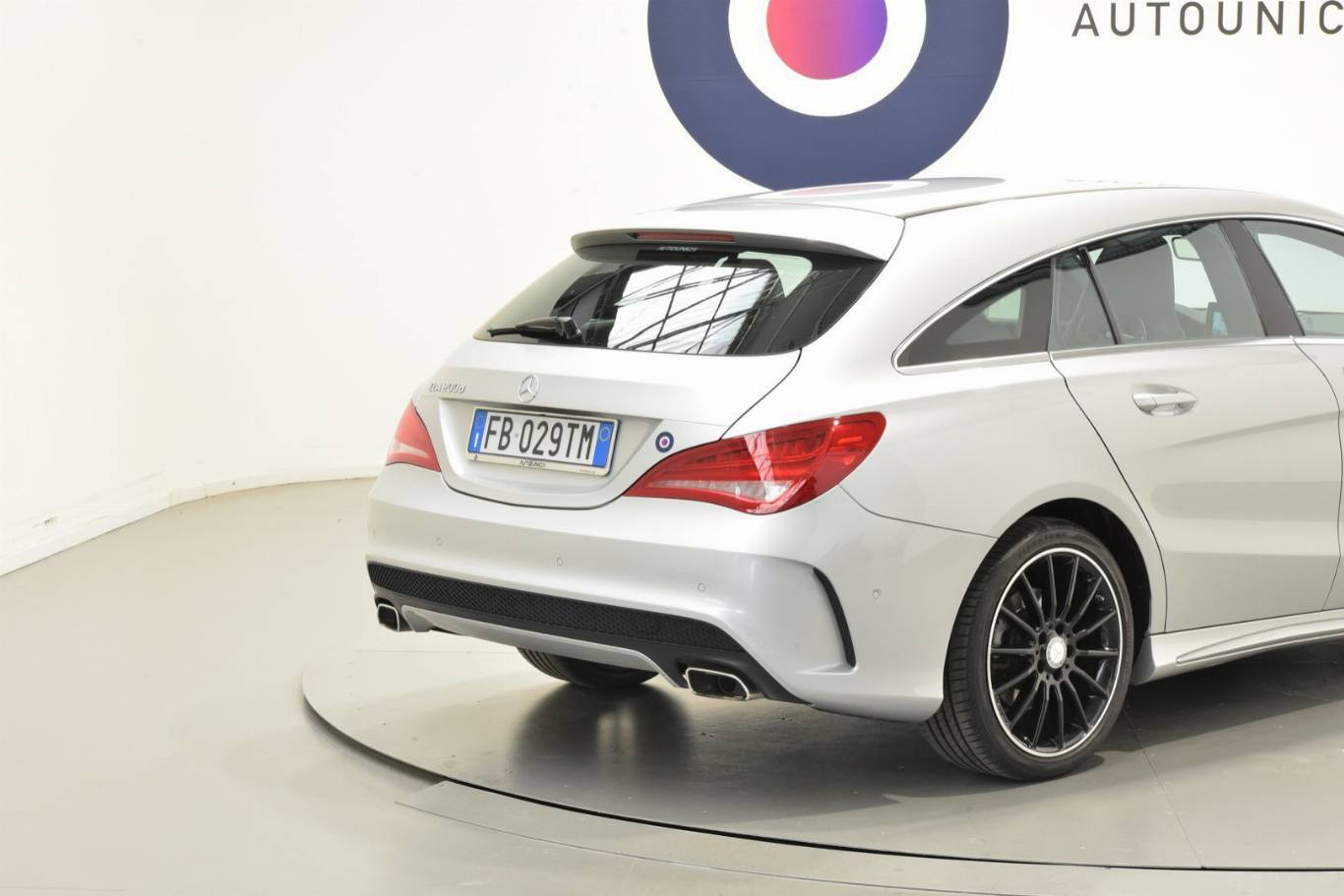 MERCEDES-BENZ CLA 200 16