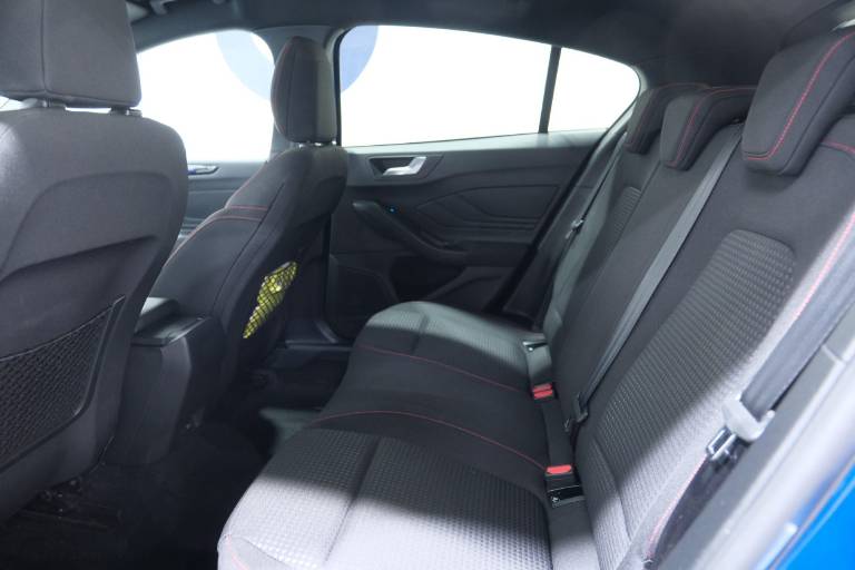 FORD Focus 39