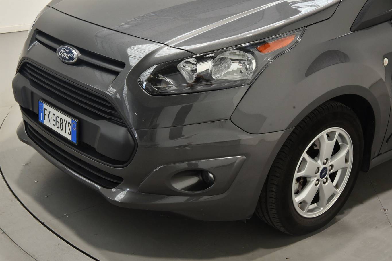 FORD Tourneo Connect 44