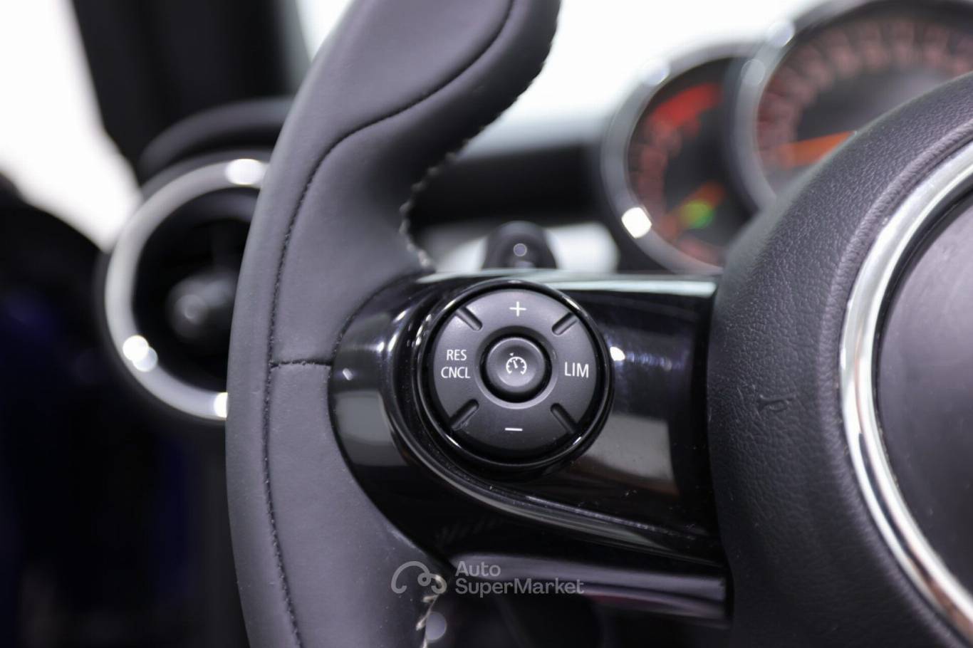 MINI Cooper 32