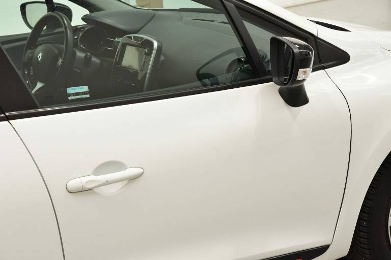 RENAULT Clio 44