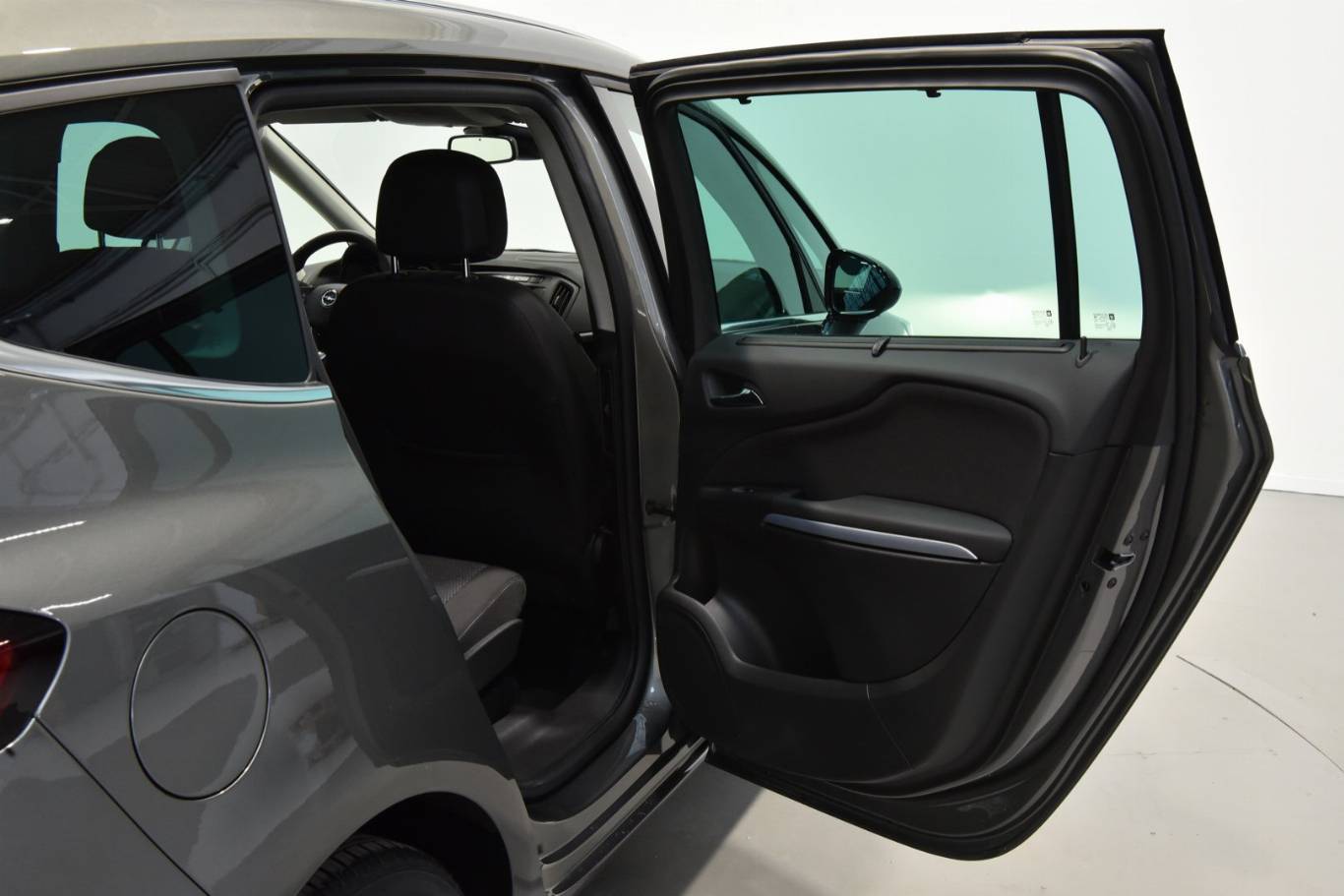 OPEL Zafira Tourer 49