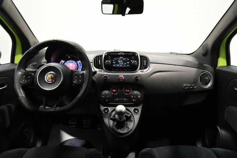 ABARTH 595 Competizione 34