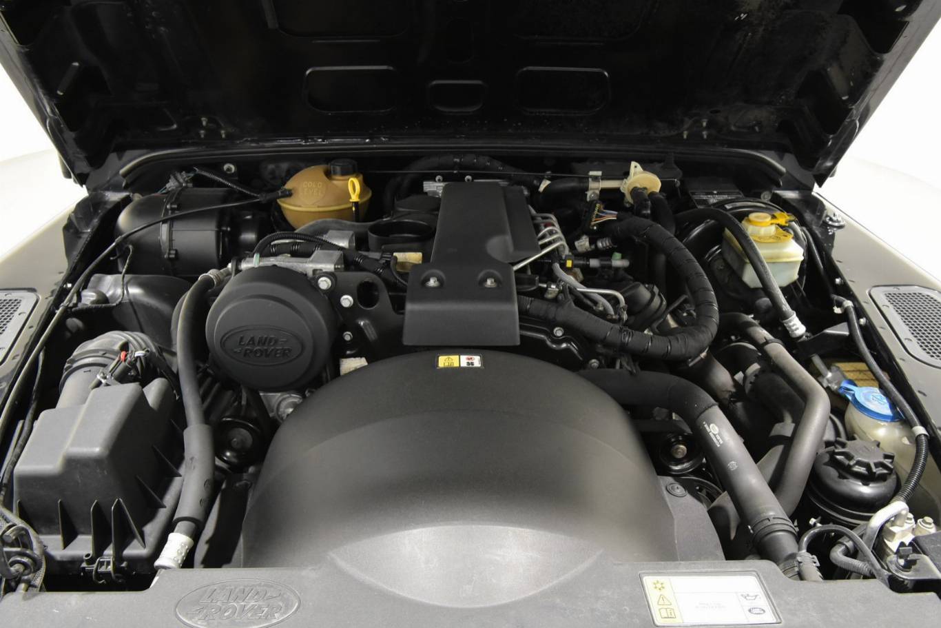 LAND ROVER Defender 12