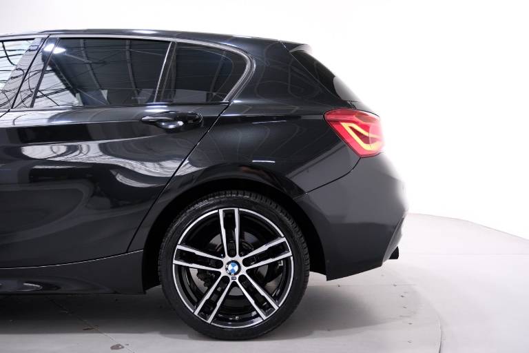 BMW 118 45