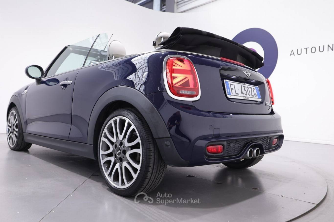 MINI Cooper 22