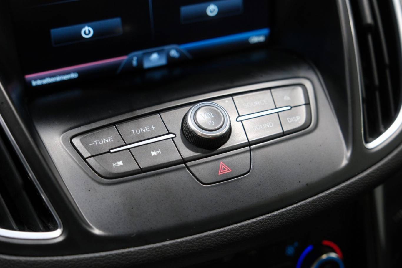 FORD C-Max 27