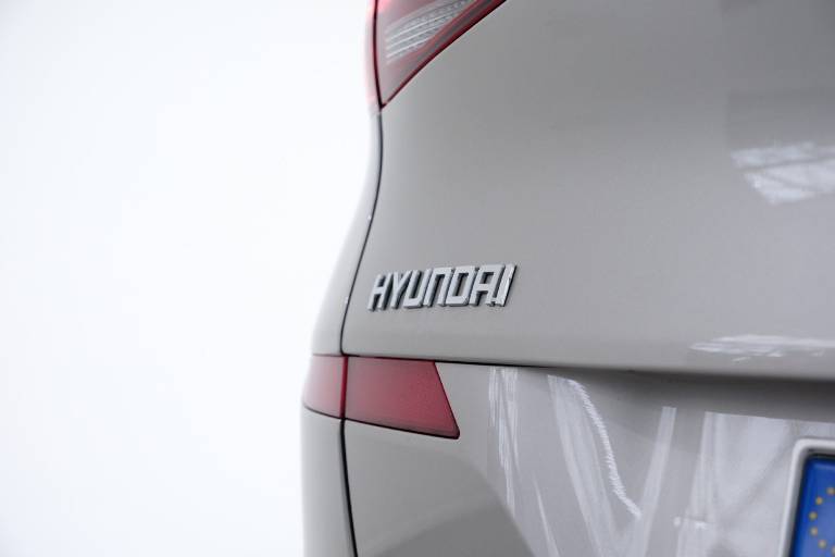 HYUNDAI Tucson 52