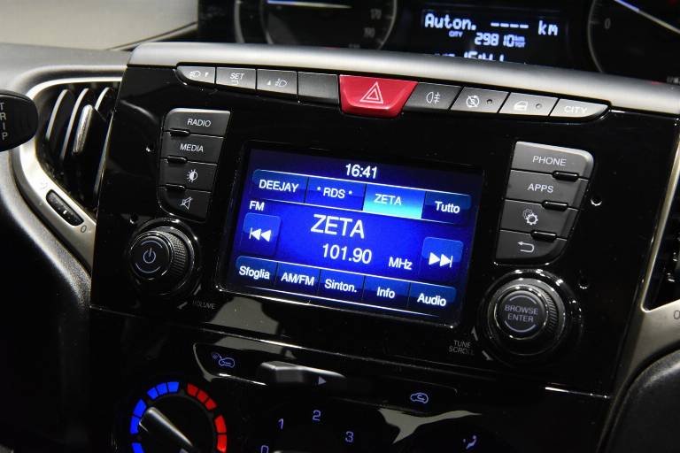 LANCIA Ypsilon 24
