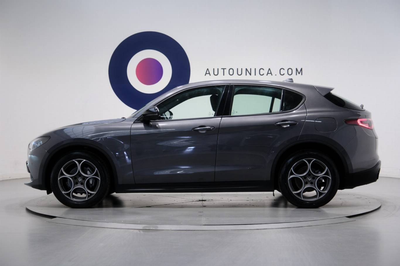 ALFA ROMEO Stelvio 4