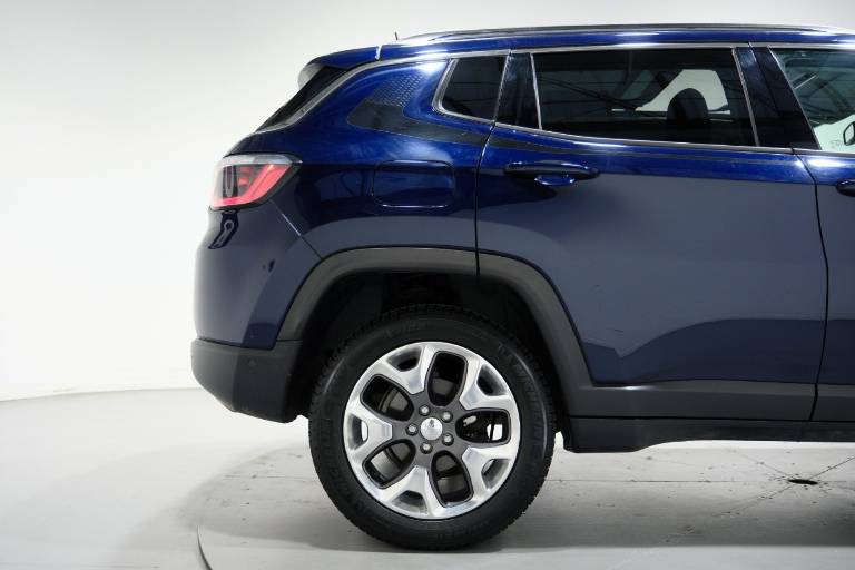JEEP Compass 57