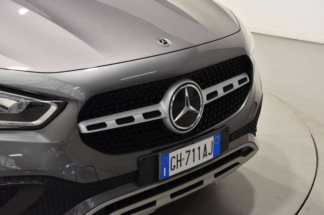 MERCEDES-BENZ GLA 180 39