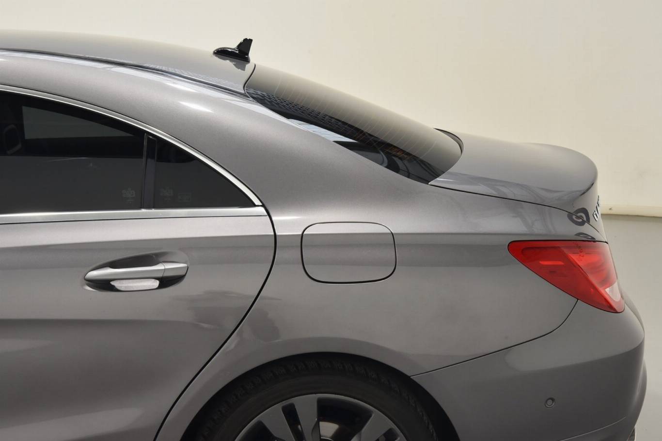 MERCEDES-BENZ CLA 200 22