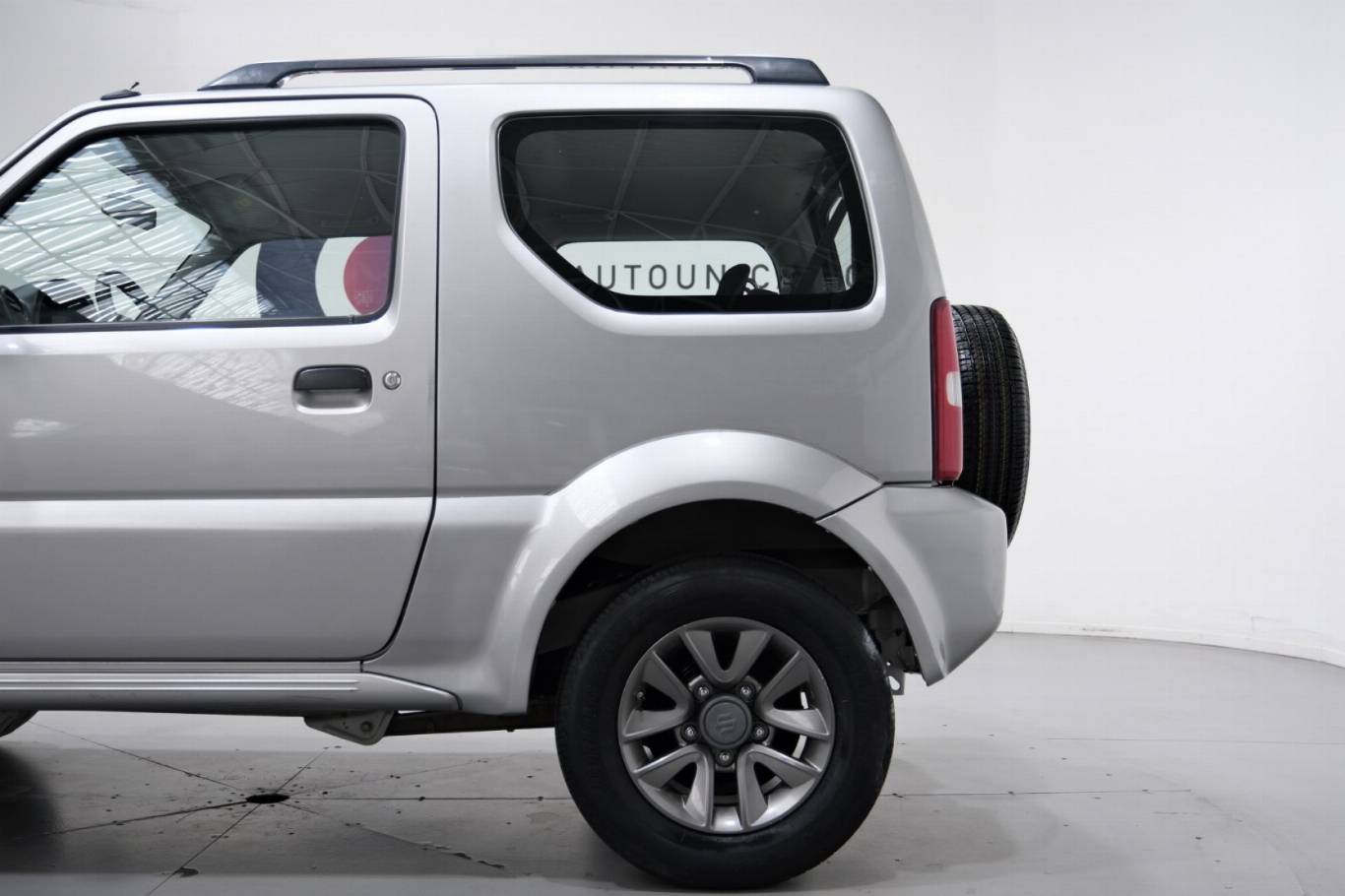 SUZUKI Jimny 30