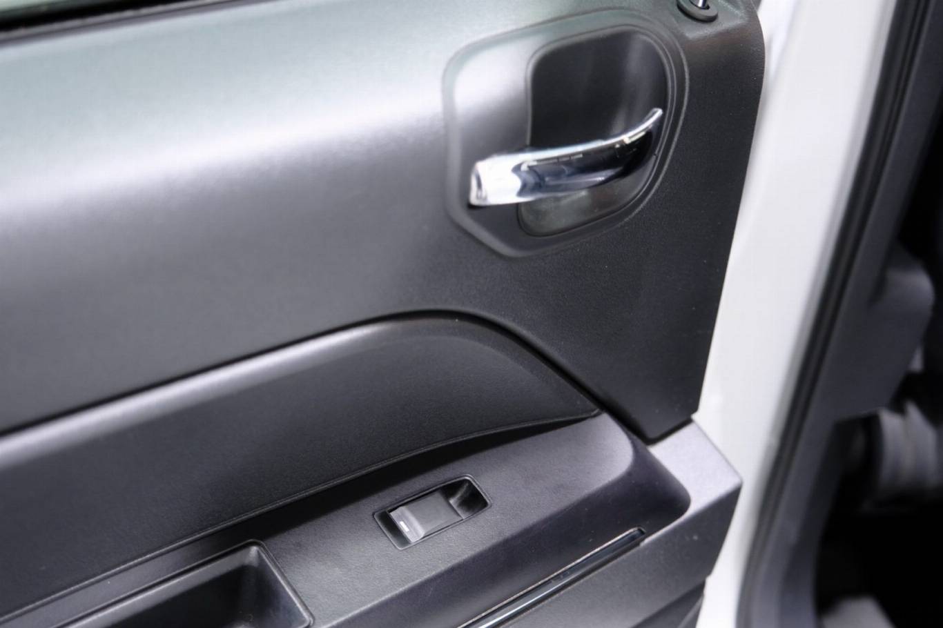 JEEP Compass 38