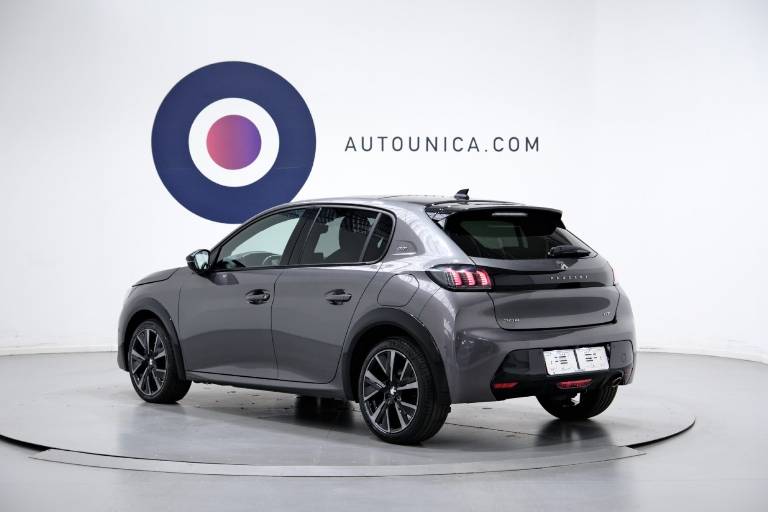 PEUGEOT 208 18