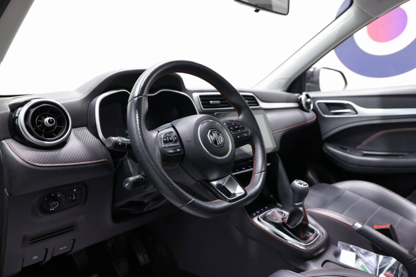 MG ZS 5