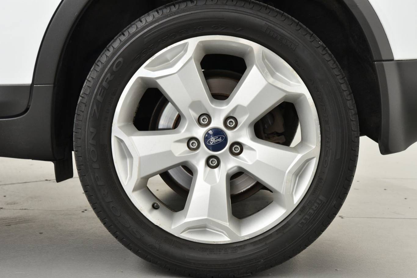 FORD Kuga 40