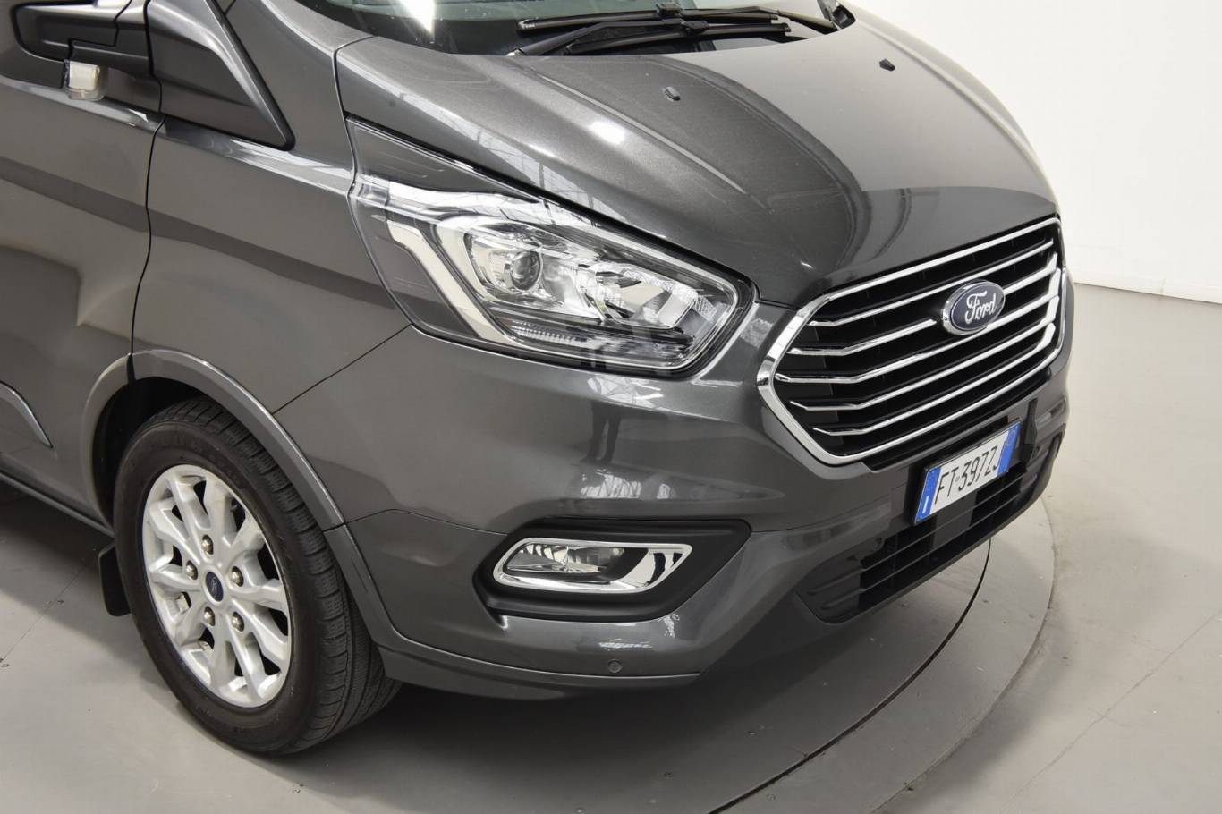 FORD Tourneo Custom 33