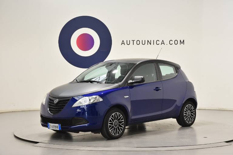 LANCIA Ypsilon 1