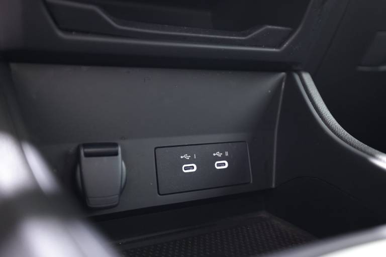 RENAULT Captur 29
