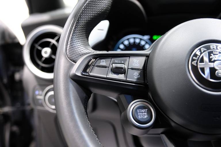 ALFA ROMEO Stelvio 16