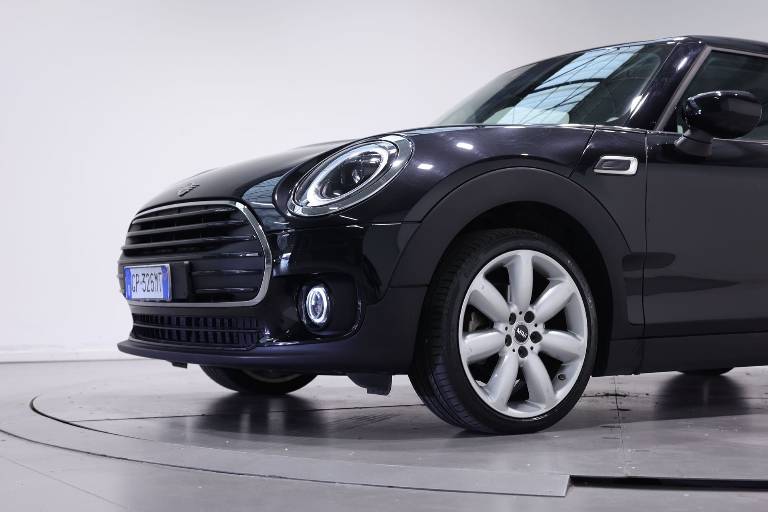 MINI Clubman 12