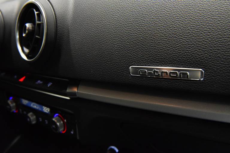 AUDI A3 41