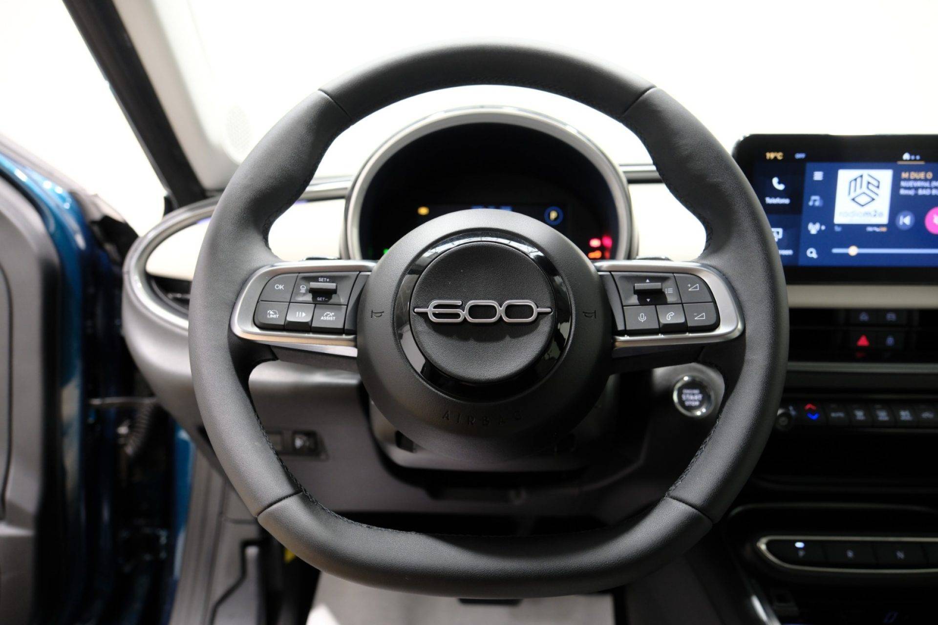 FIAT 600