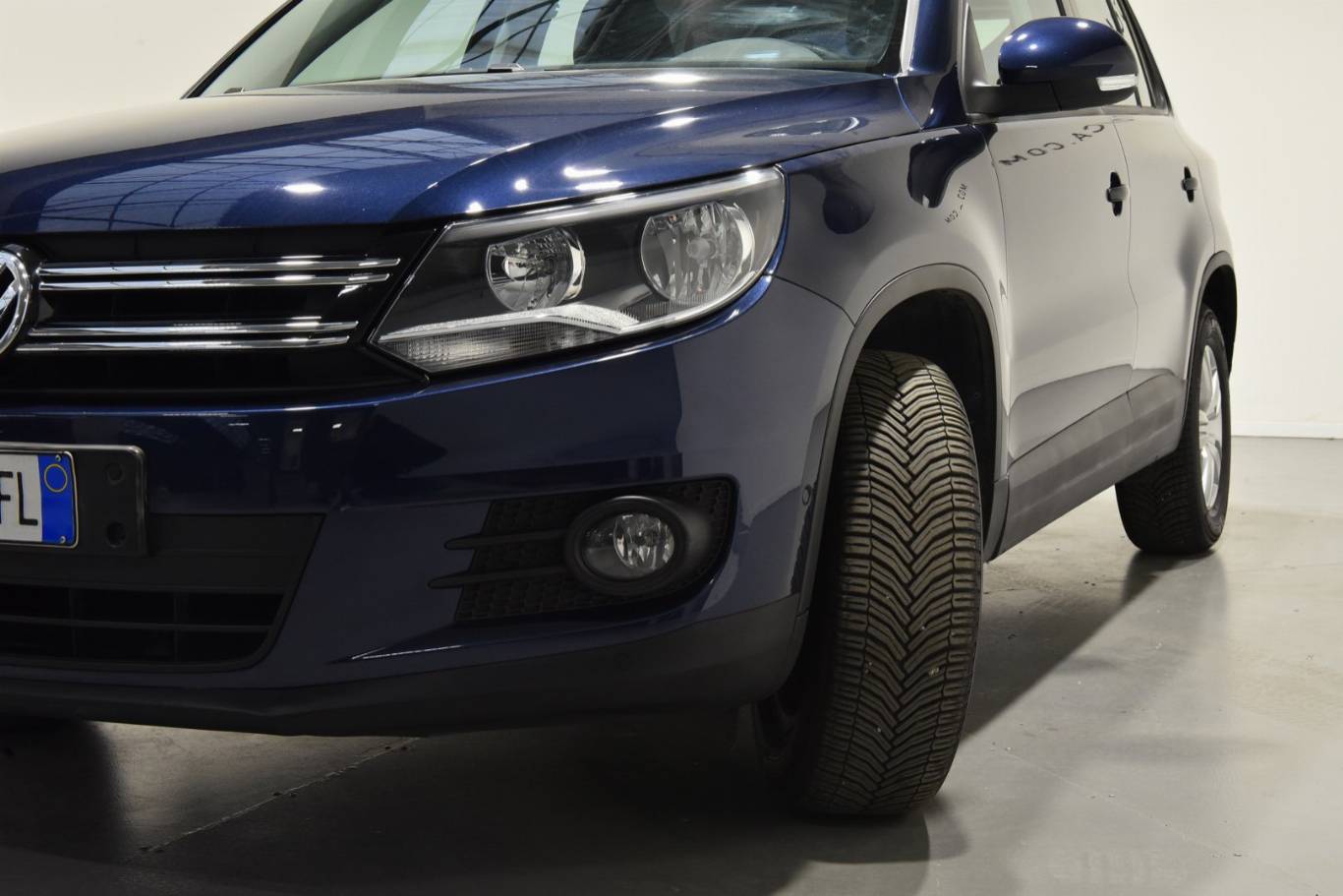 VOLKSWAGEN Tiguan 59