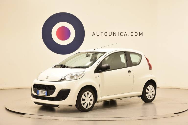 PEUGEOT 107 1