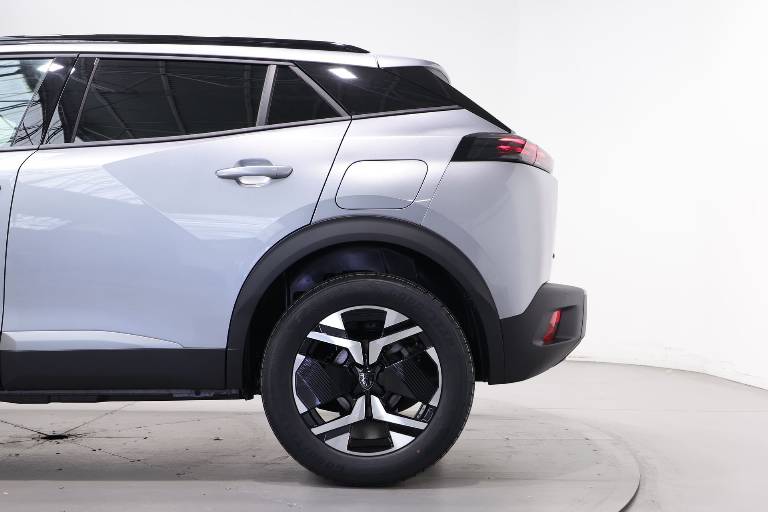 PEUGEOT 2008 22