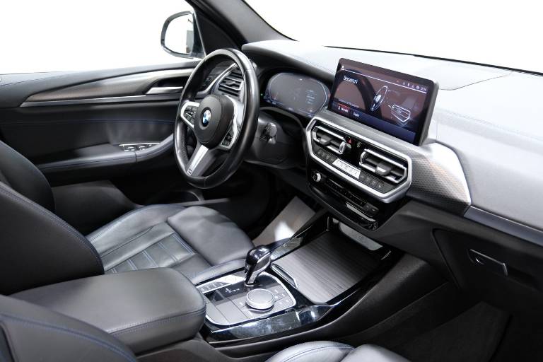 BMW X3 8