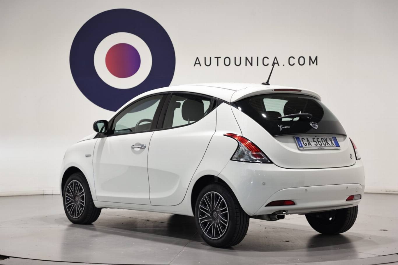 LANCIA Ypsilon 13
