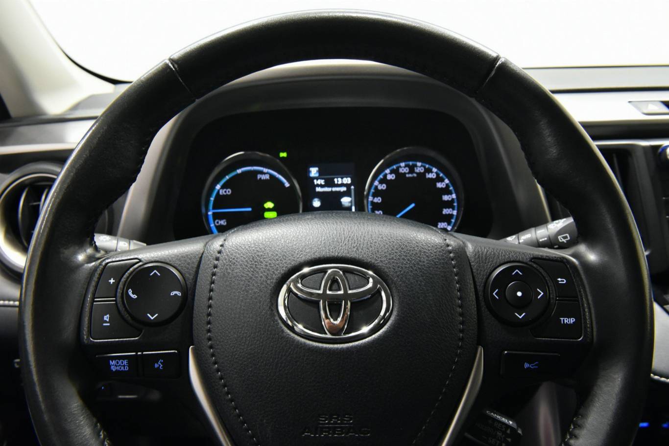 TOYOTA RAV 4 24