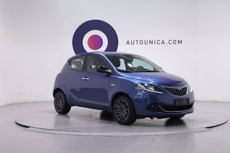 LANCIA Ypsilon 3