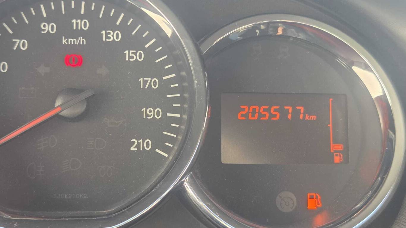 DACIA Duster 10