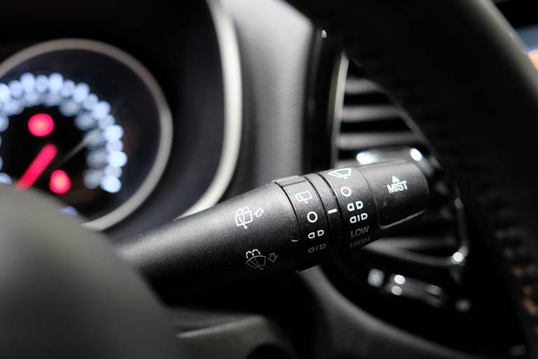 JEEP Compass 25