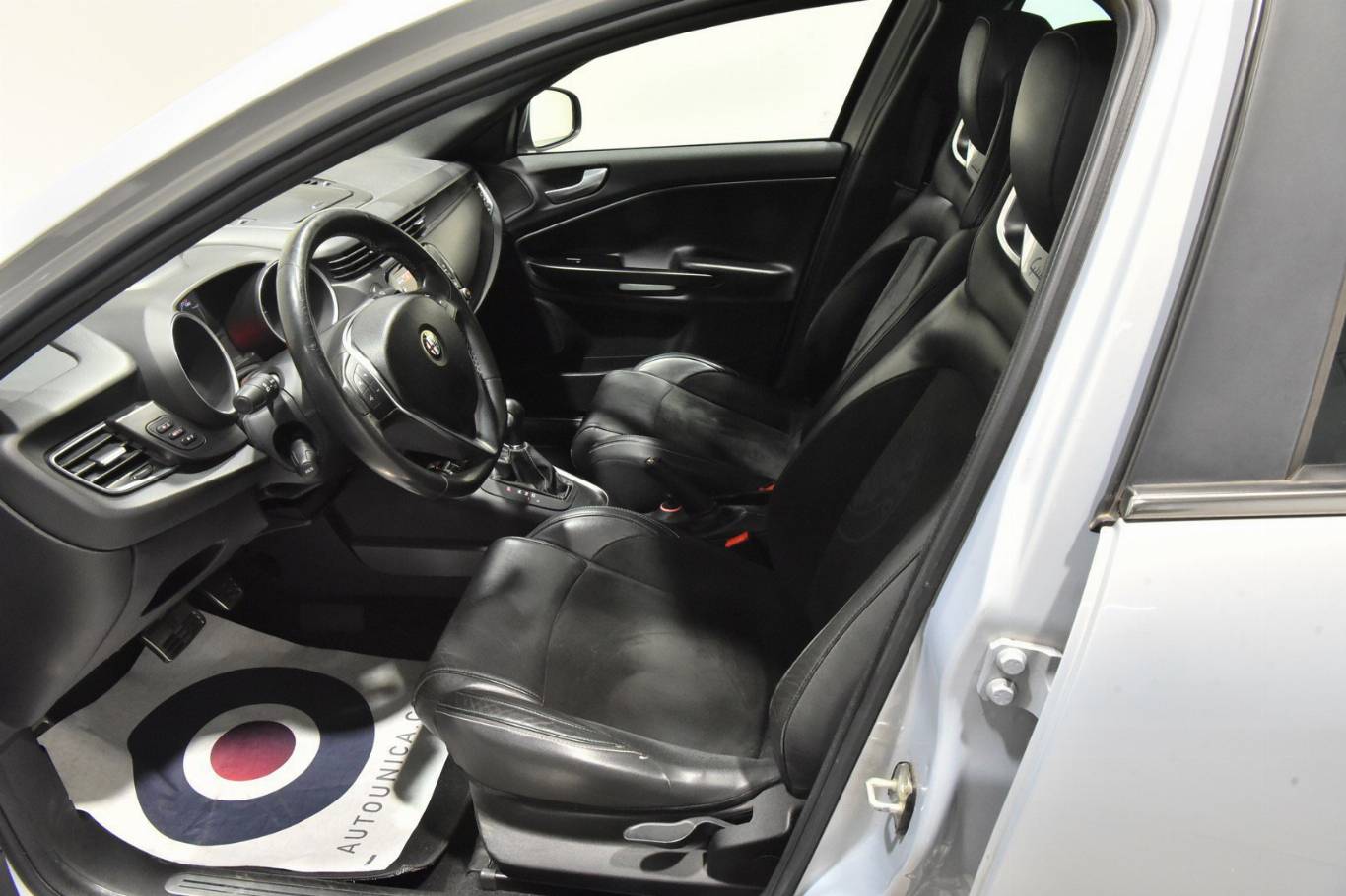 ALFA ROMEO Giulietta 4