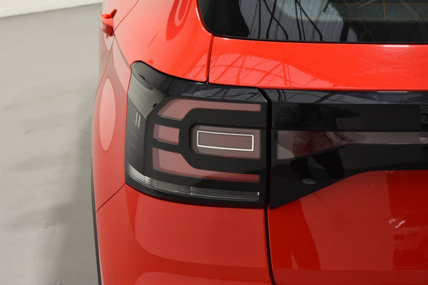 VOLKSWAGEN T-Cross 34