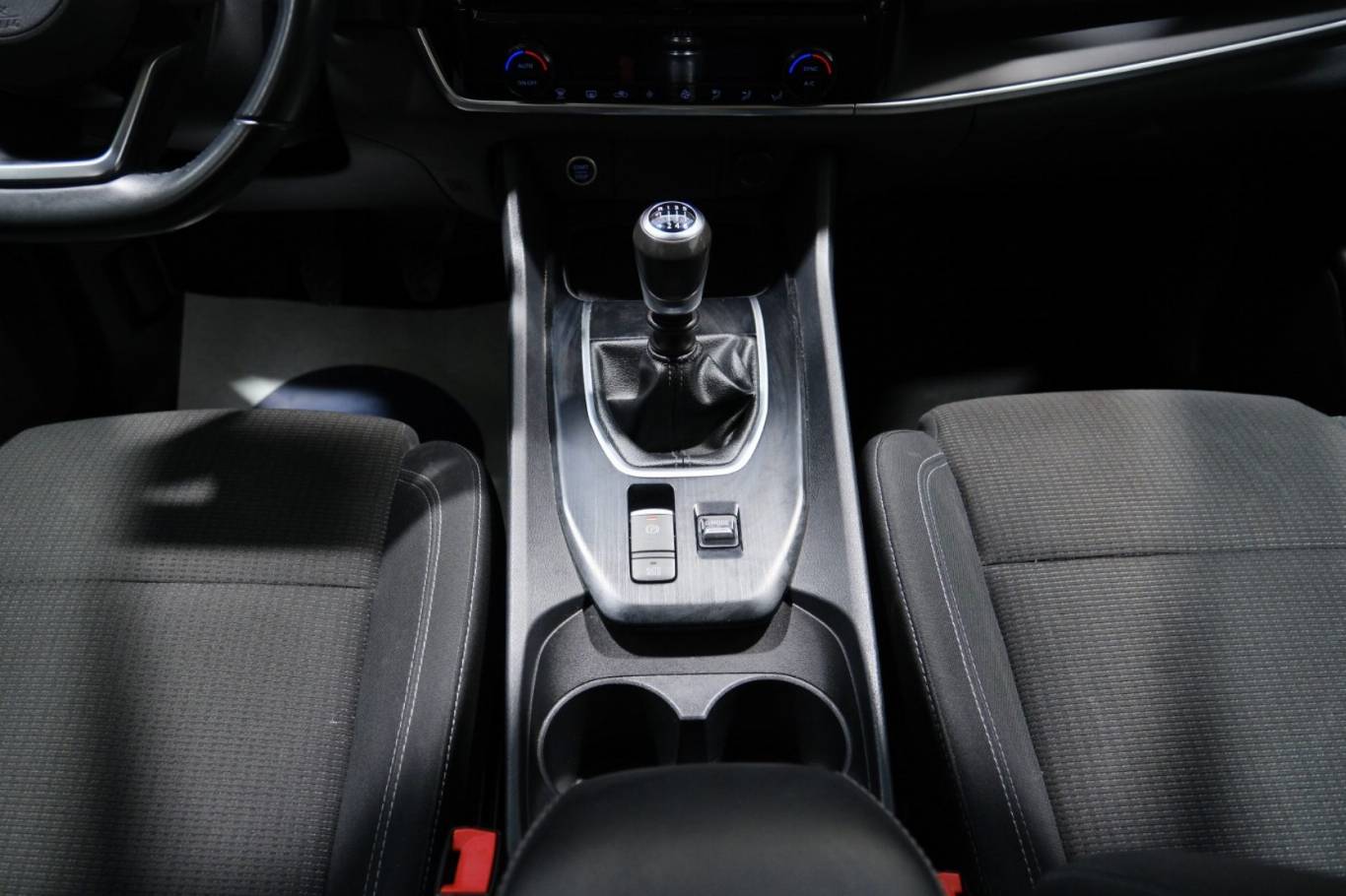 NISSAN Qashqai 41