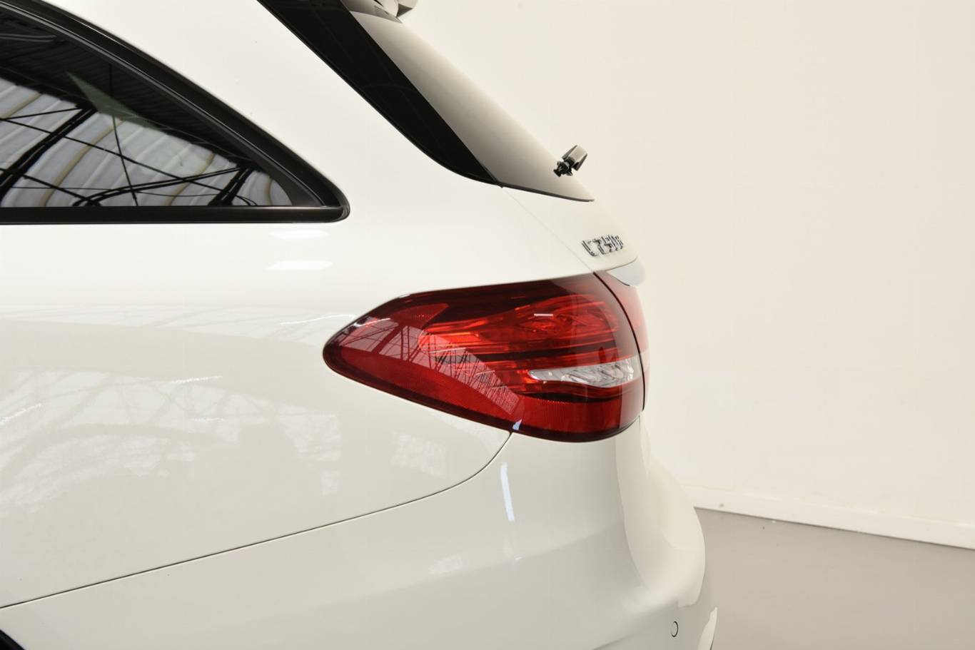 MERCEDES-BENZ C 250 40