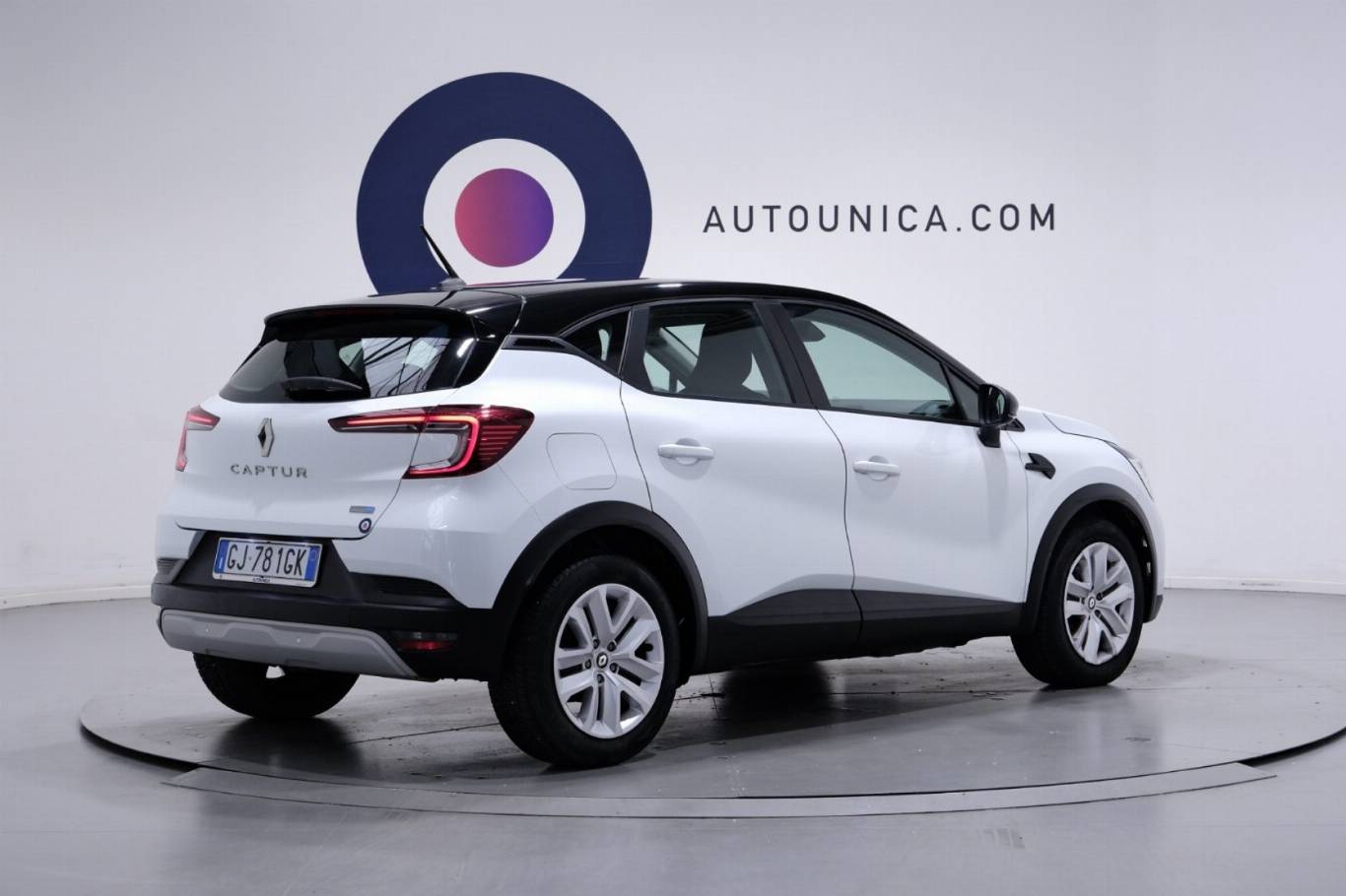 RENAULT Captur 15
