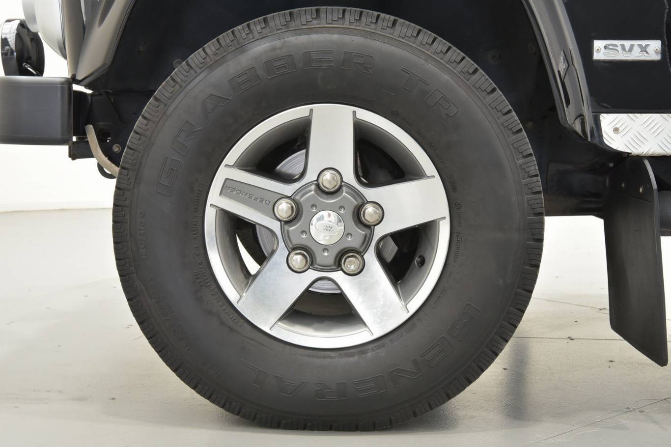 LAND ROVER Defender 35