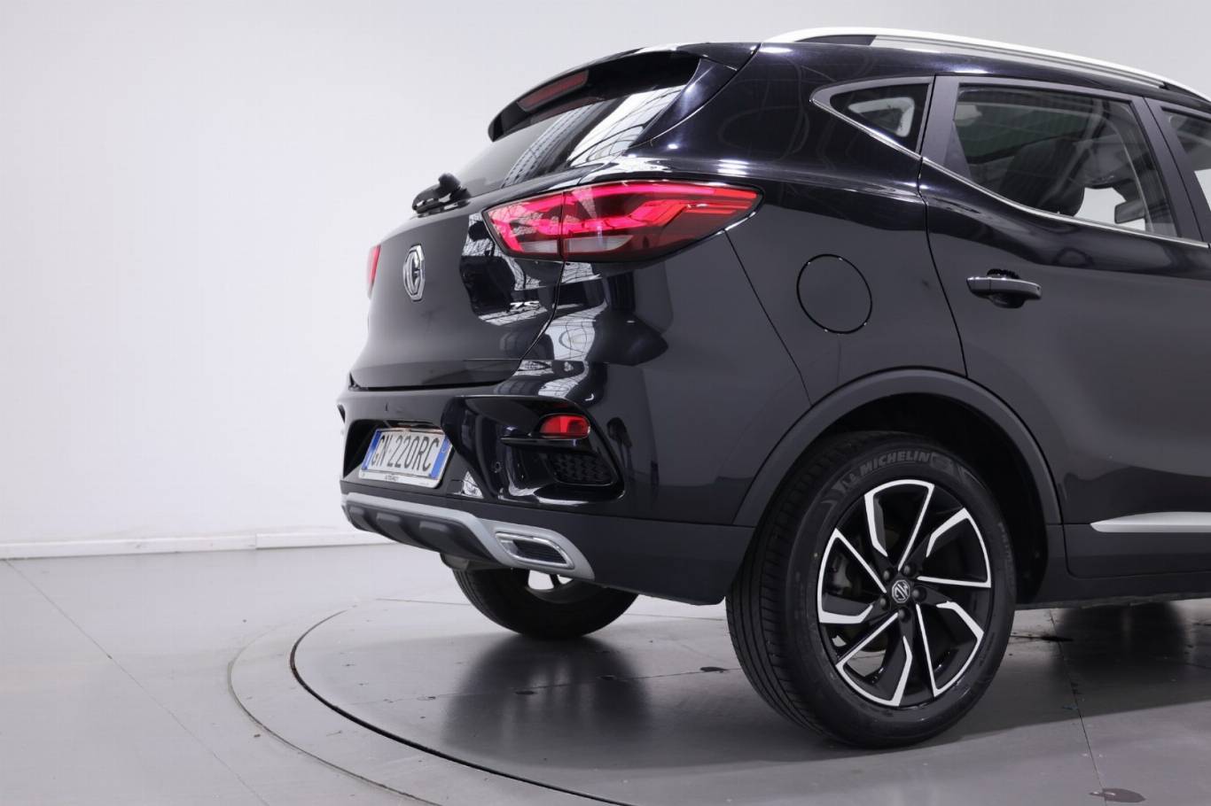 MG ZS 14